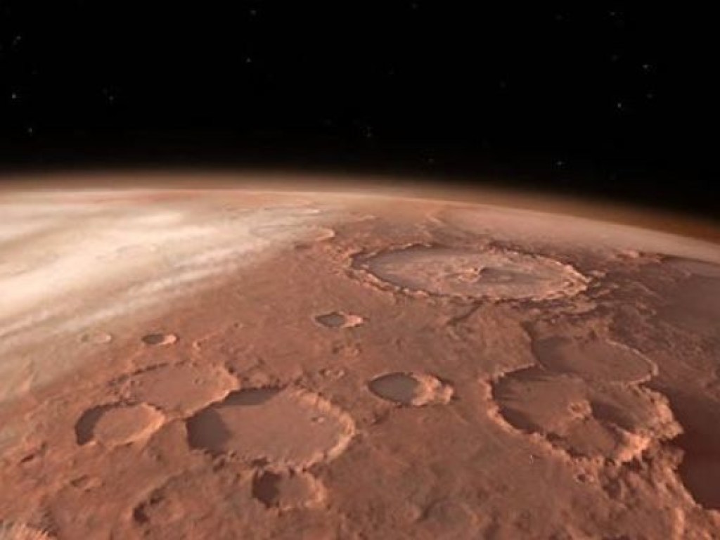Орбитальный зонд сделал снимок ледяного кратера на Марсе (ФОТО)