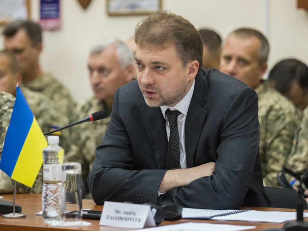 Министр обороны поделился прогнозом по полному перемирию на Донбассе