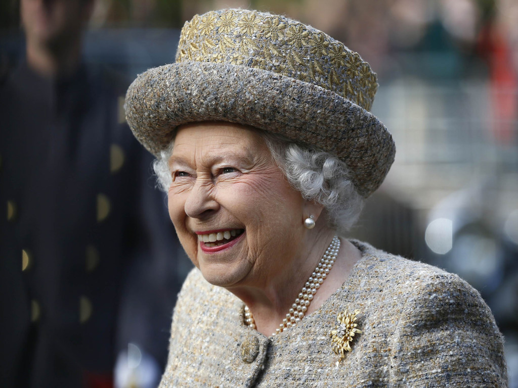 «Много неприятностей»: Елизавета II рассказала, каким был 2019-й год для королевской семьи