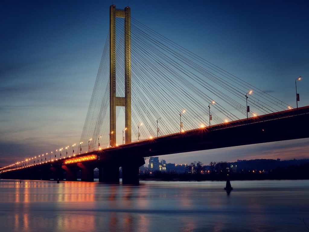 За состояние всех мостов в Киеве отвечает Президент Зеленский – архитектор