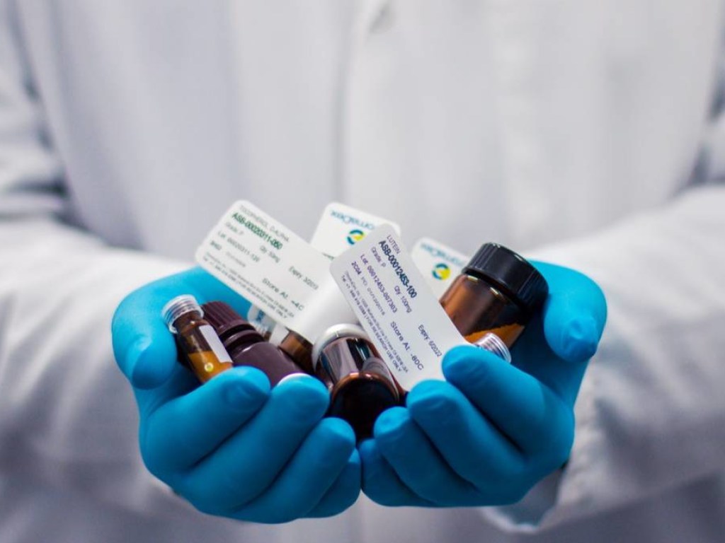 Минздрав проверяет аптеки на наличие запрещенных препаратов