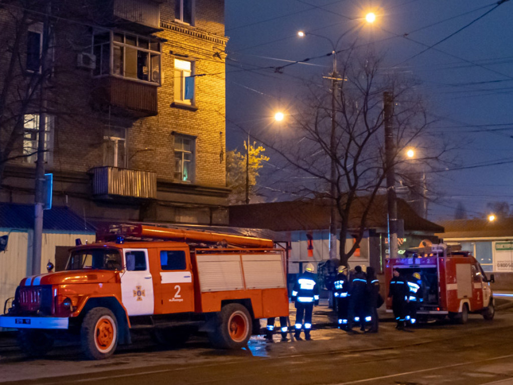 В Днепре из-за мультиварки загорелся балкон (ФОТО)