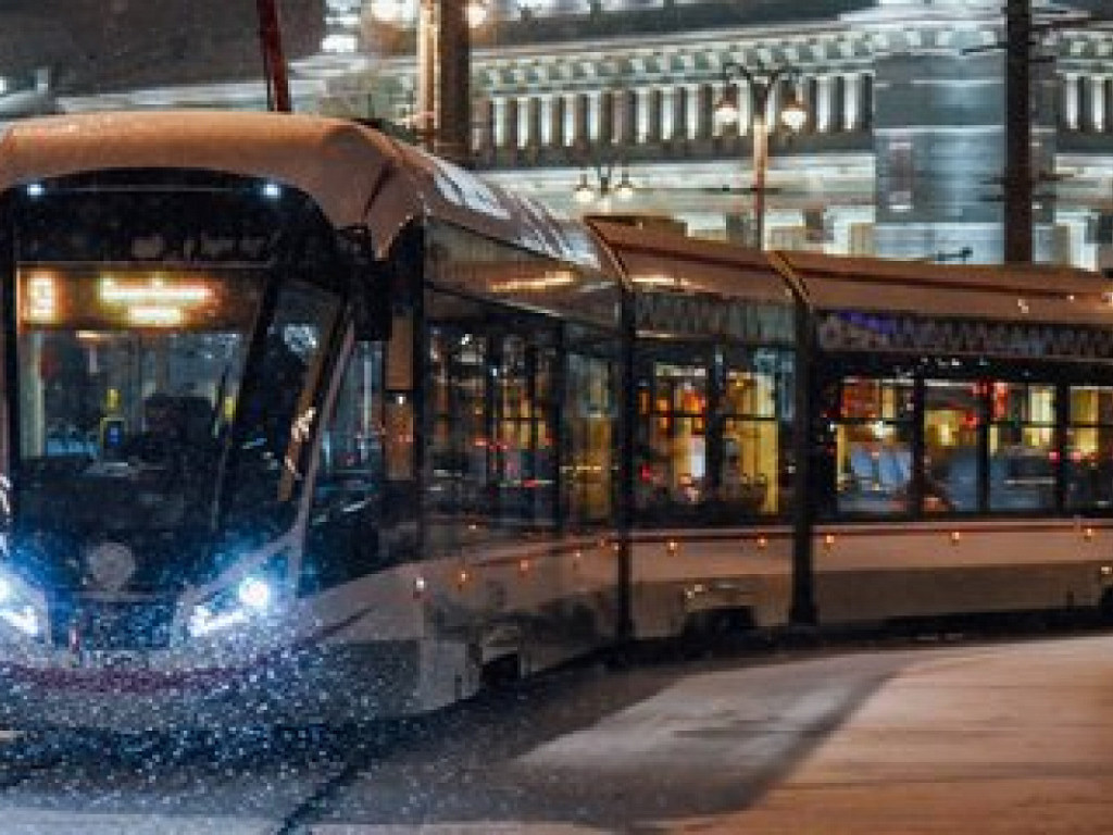 В Киеве в ночь на 1 января изменится график работы автобусов, троллейбусов, трамваев и метро