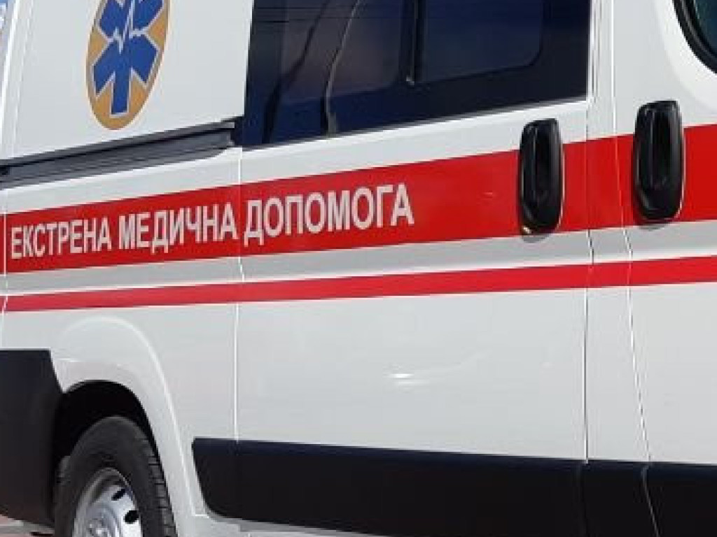 Под Днепром в новогоднюю ночь избили врачей скорой помощи