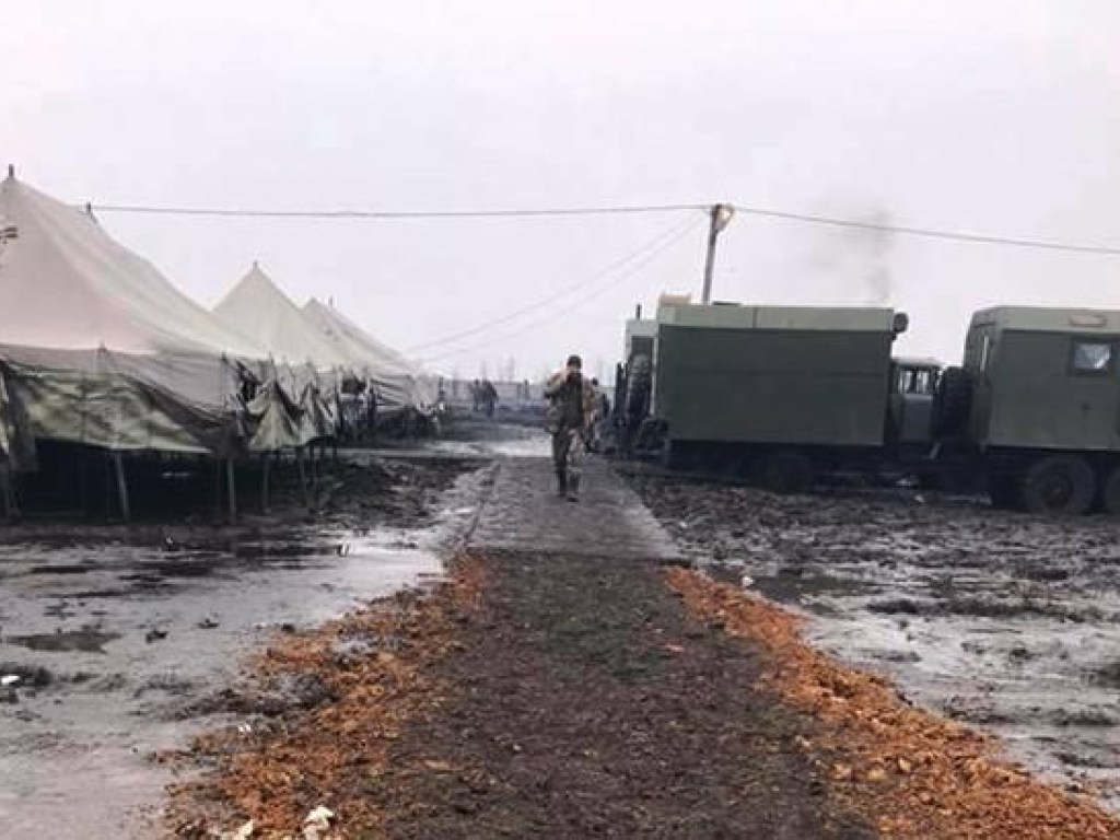 На военном полигоне «Широкий лан» произошел пожар: один военнослужащий получил ожоги (ФОТО)