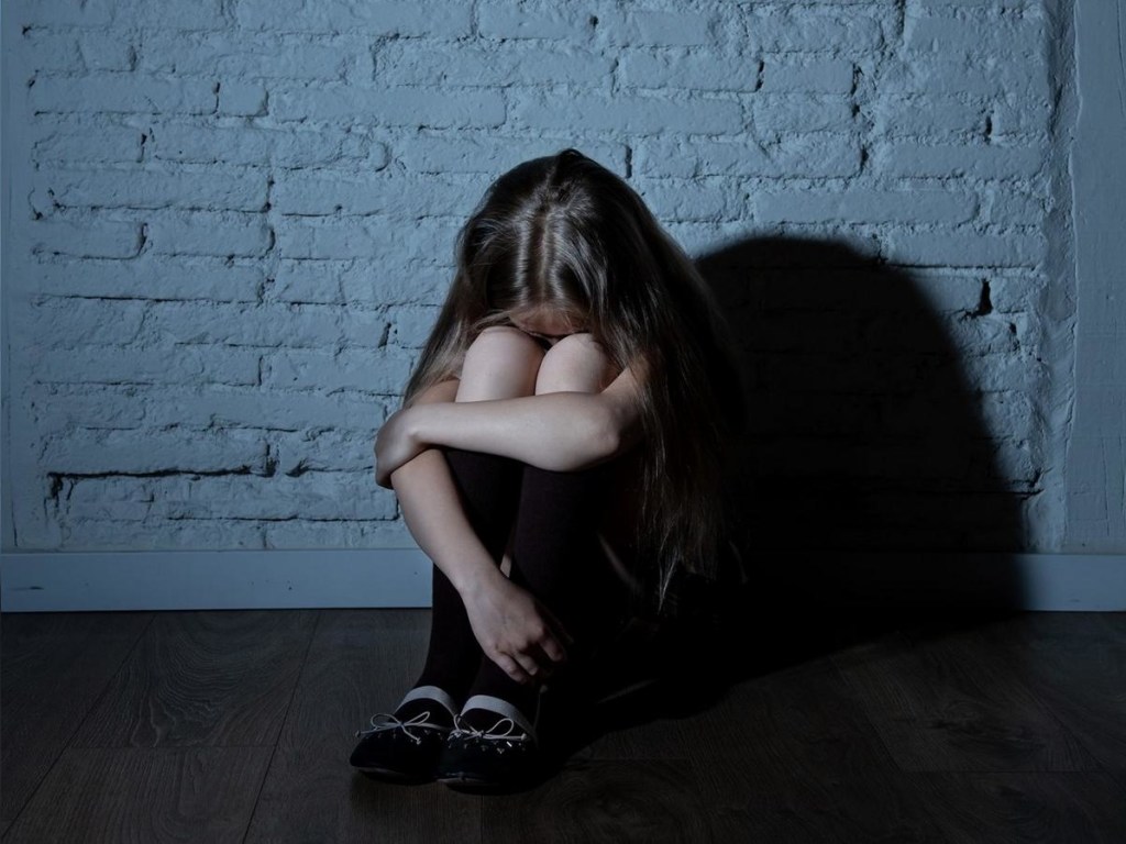 Пьяный житель Черкасской области изнасиловал 11-летнюю девочку