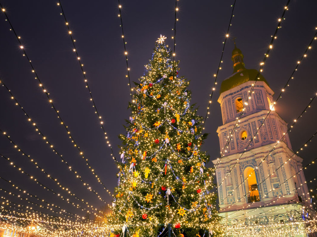 На Рождество в центре Киева ограничат движение транспорта