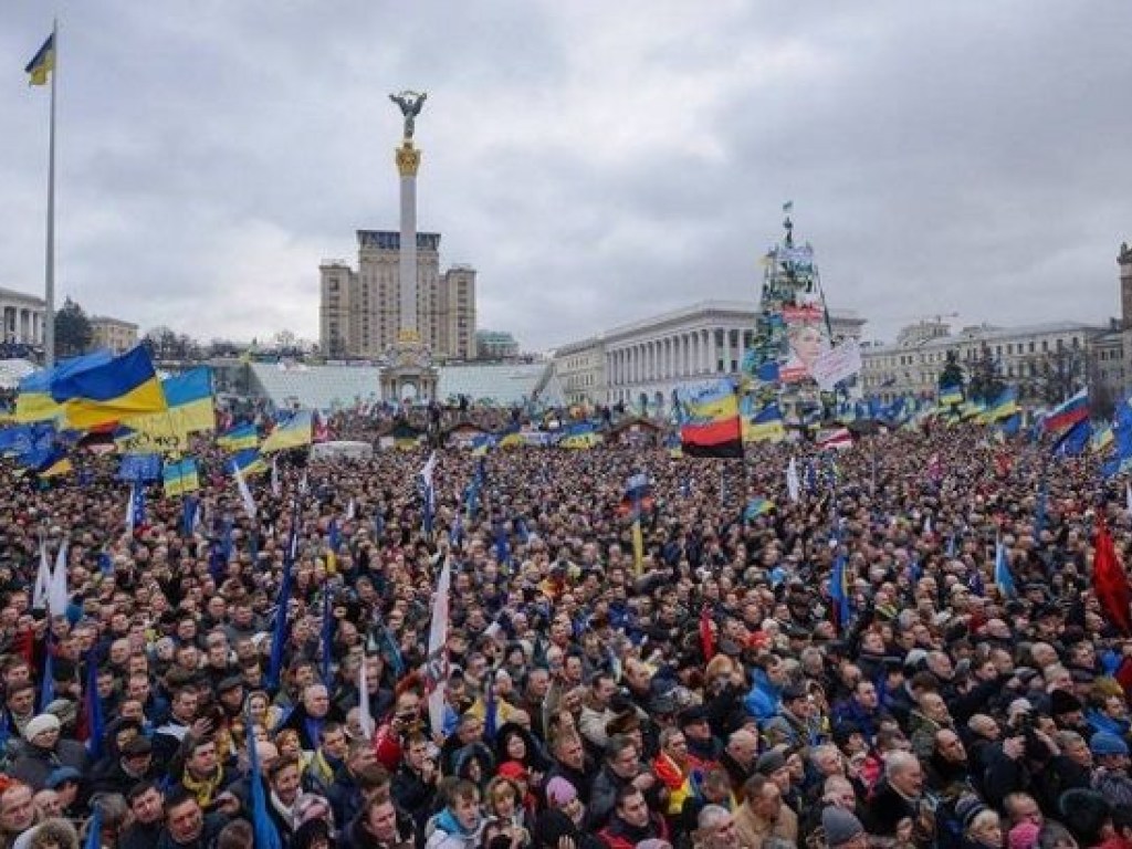 Время для привлечения виновных за расстрелы на Майдане упущено – юрист