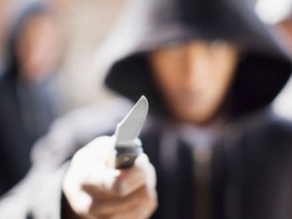 «Аллах Акбар»: в Германии полицейские застрелил мужчину, угрожавшего ножом