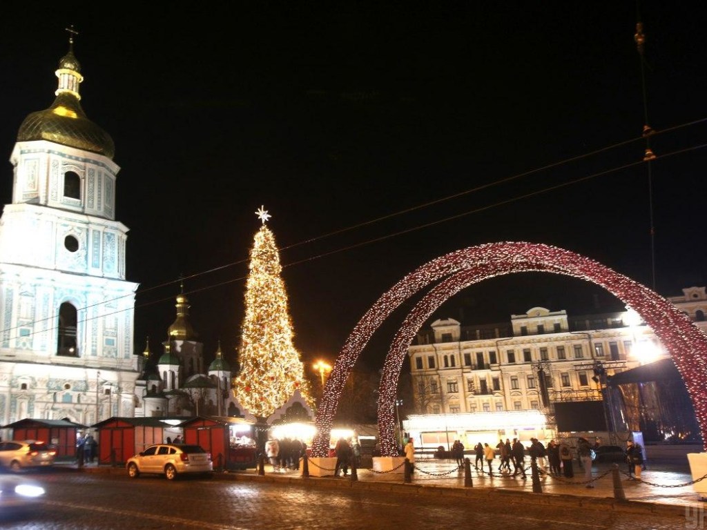 В Киеве полиция усилит меры безопасности на Рождественские праздники
