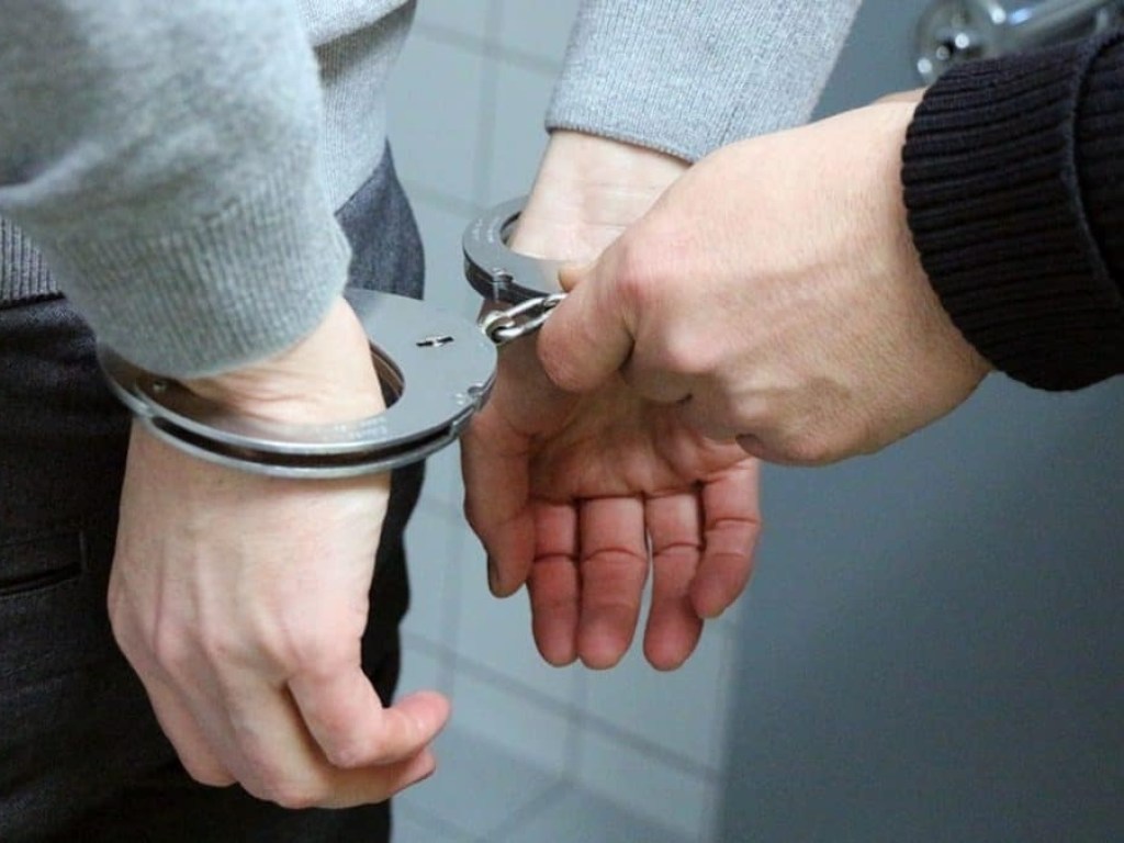 На Николаевщине мужчина избил и изнасиловал знакомого – полиция