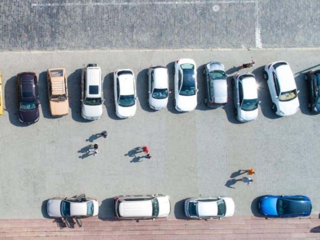 За 2019 год в Украину завезли 408 тысяч подержанных автомобилей