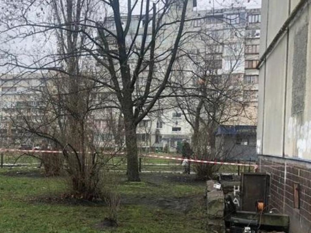 На Оболони в Киев в подвале обнаружили три трупа: новые подробности от полиции
