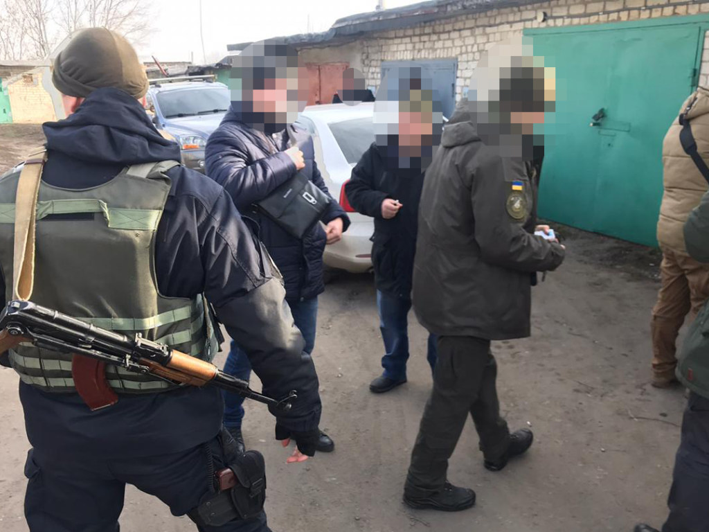 В Павлограде военные торговали наркотиками (ФОТО)
