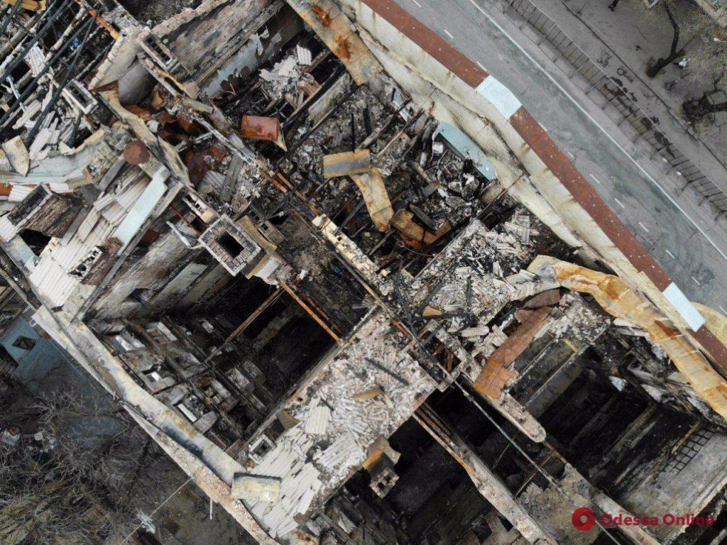 После пожара здание Одесского колледжа законсервируют на время ремонта (ФОТО)