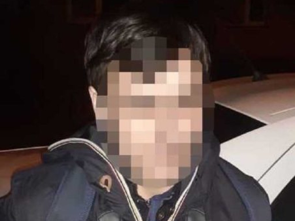  В Киеве иностранец похитил у мужчины элитные часы и выпрыгнул с балкона (ФОТО, ВИДЕО)
