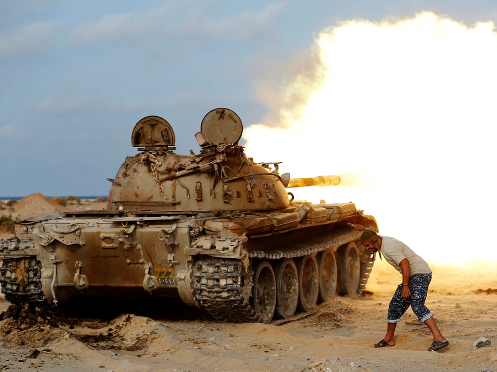 Гражданская война в Ливии завершится только после взятия Ливийской народной армией Триполи – арабский политолог