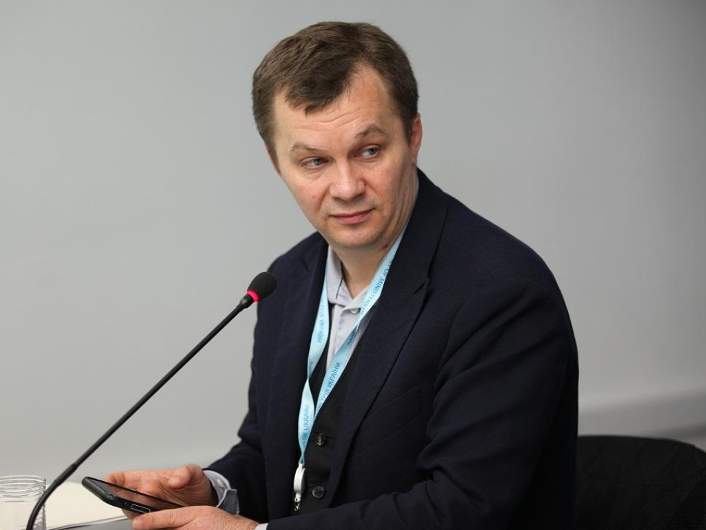 Милованов рассказал, какими должны быть зарплаты и пенсии в Украине