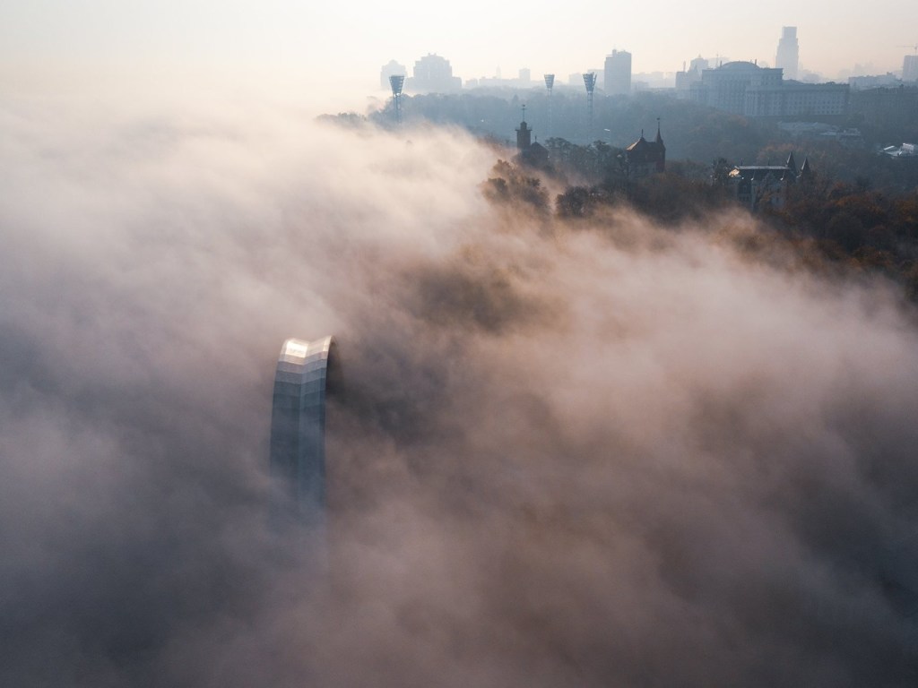 В Госпродпотребслужбе объяснили природу январского смога в Киеве