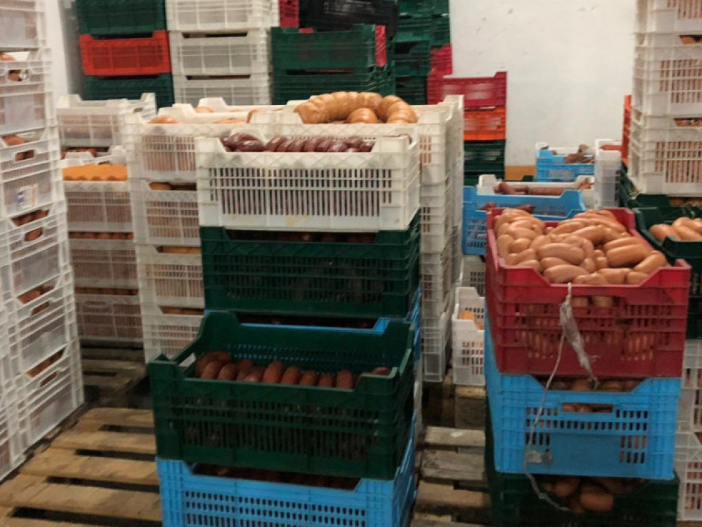 Склад с «токсичной» колбасой нашли в Одесской области (ФОТО)