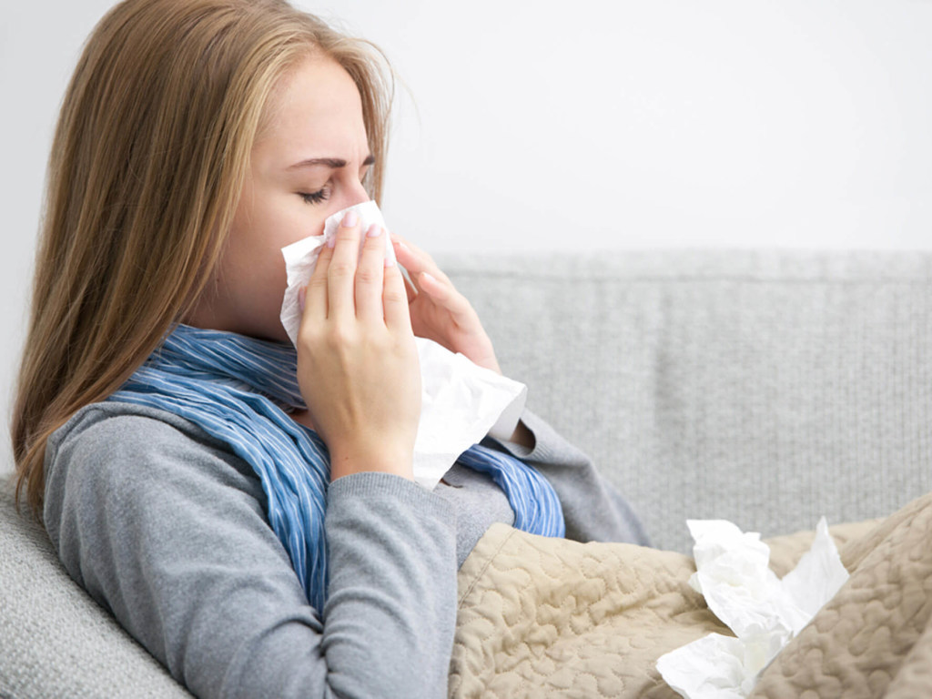 В Киеве зафиксировали резкий рост заболеваемости гриппом и ОРВИ среди взрослых и детей