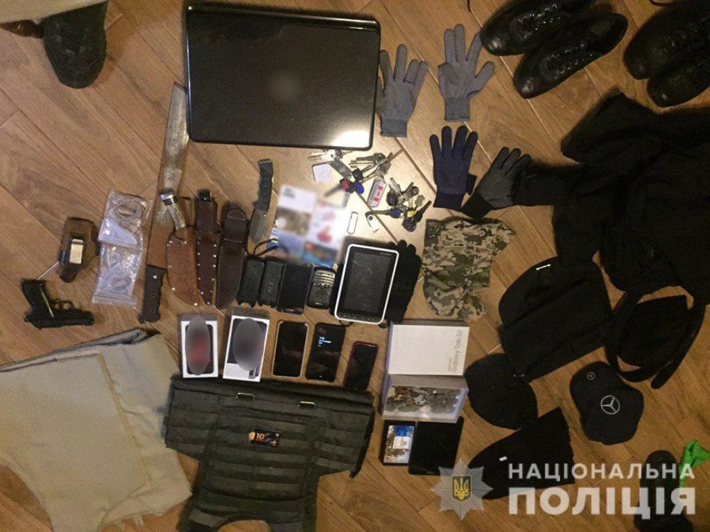 В Киевской области полиция задержала банду грабителей, подозреваемых в разбойных нападениях (ФОТО, ВИДЕО)