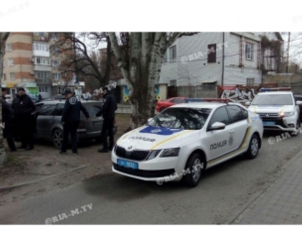 В Мелитополе в авто с «левыми» номерами задержали двух парней под кайфом – СМИ (ФОТО, ВИДЕО)