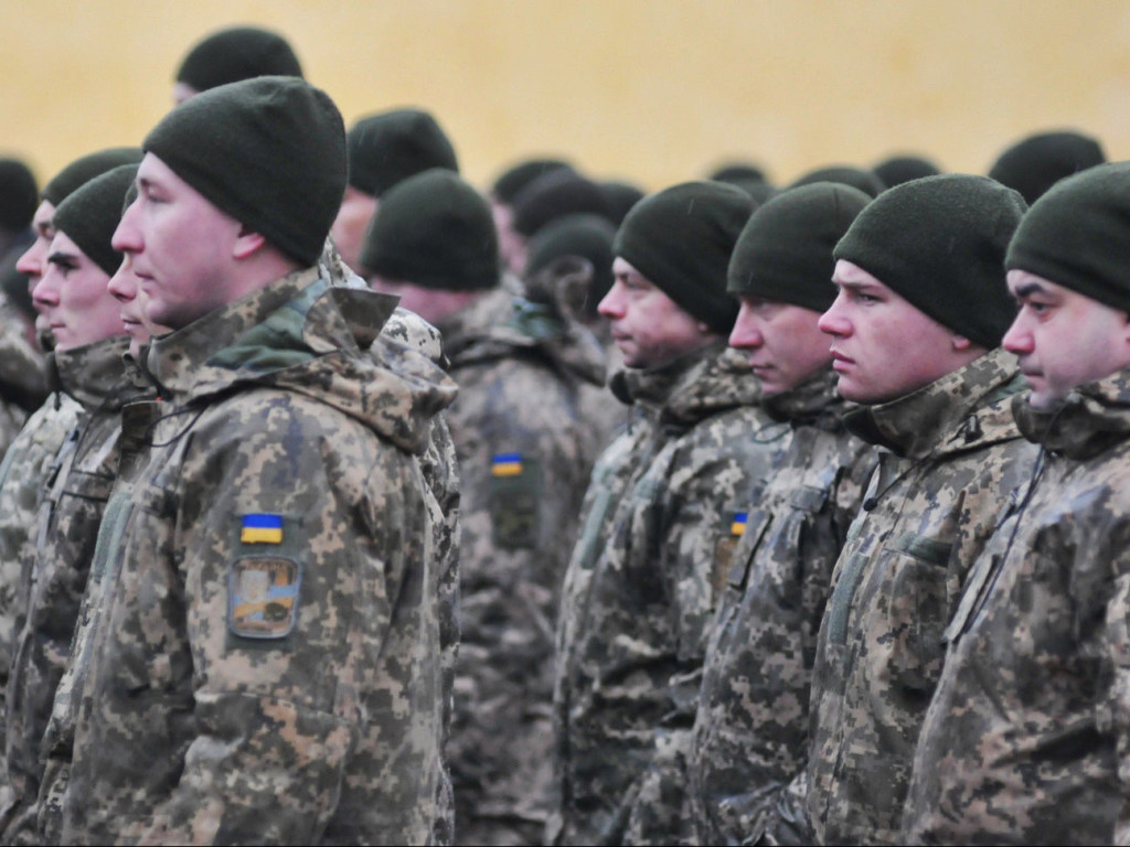 Анонс пресс-конференции: «Призыв-2020: зачем Зеленский призывает в армию со школьной скамьи»?