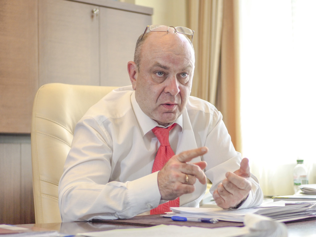 Директор ГП «Антонов» получает в месяц более миллиона гривен