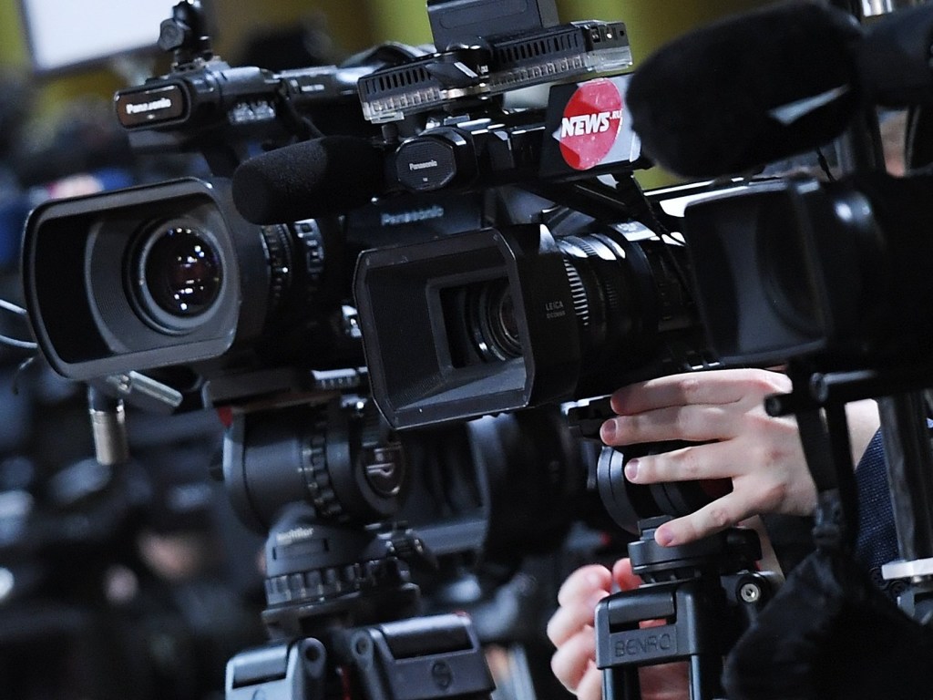 Семь лет за дезинформацию: у Зеленского задумали поделить журналистов на «статусы»