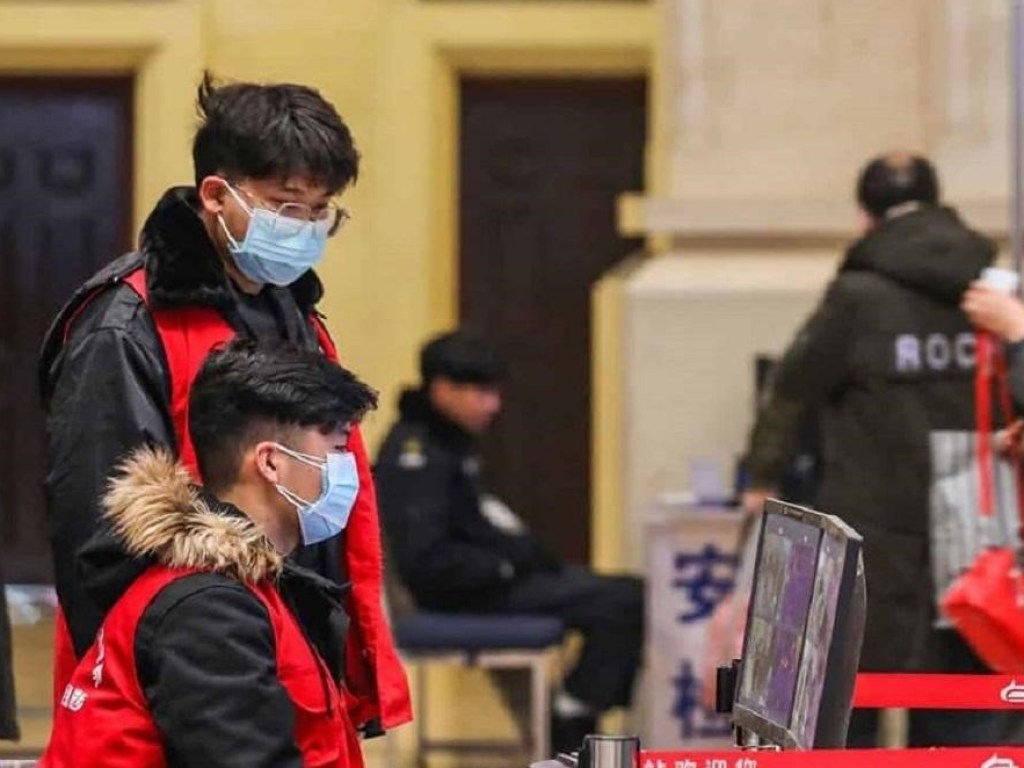 В Нацкомиссии здравоохранения КНР предупредили: Коронавирус может передаваться от людей без симптомов