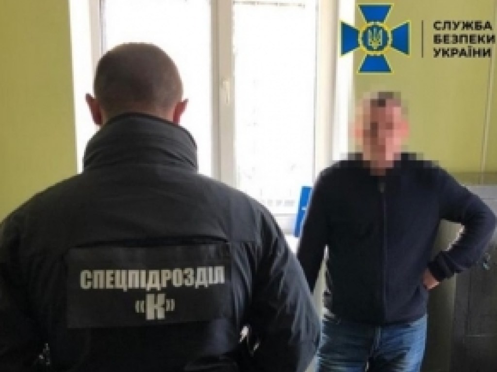 В Житомирской области полицейского начальника разоблачили на получении взяток