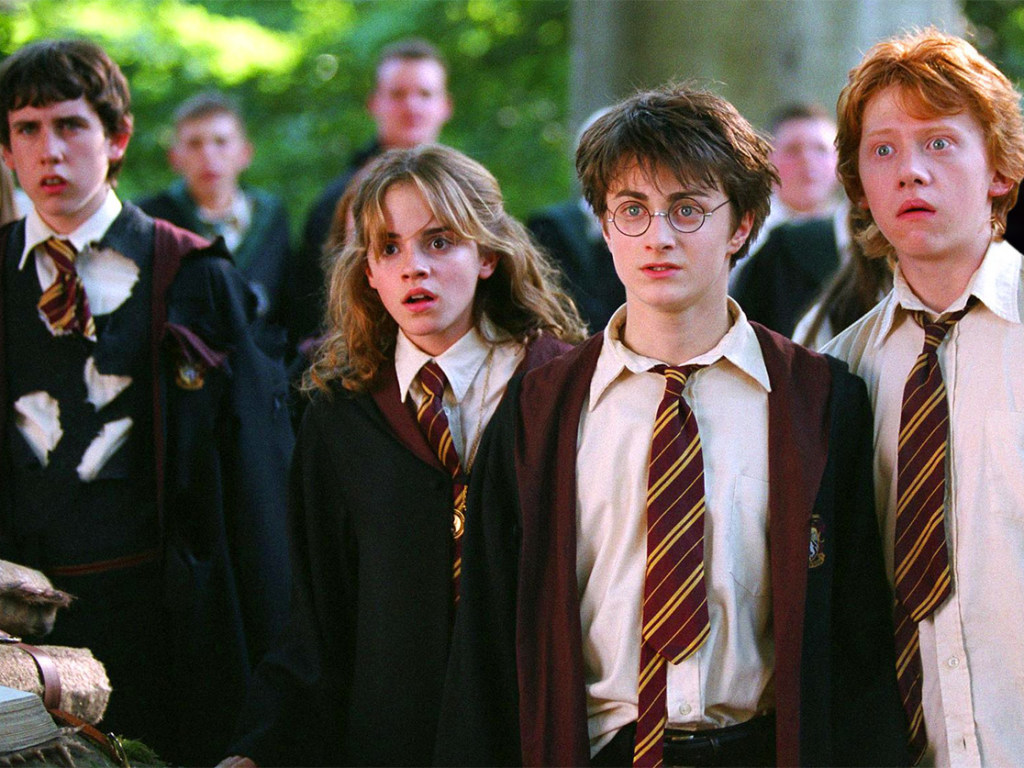 «У Малфоя усы?!»: Красавчик-актер из «Гарри Поттера» показал повзрослевших звезд франшизы (ФОТО)