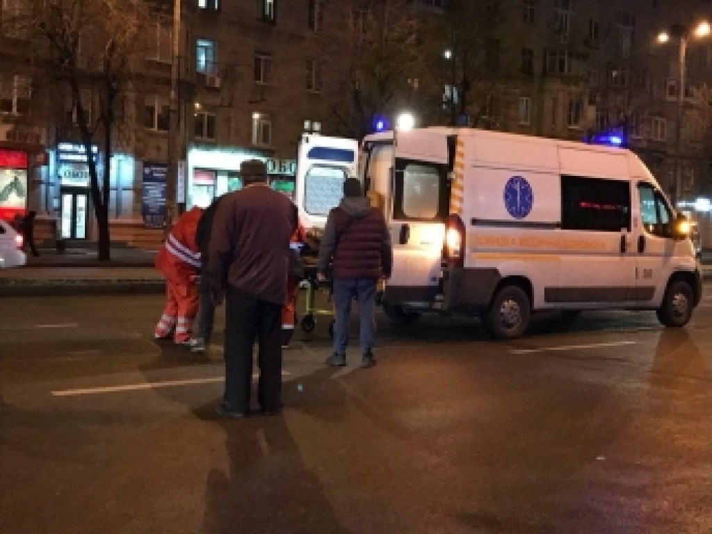 Пострадавший в ДТП в Запорожье сделал кровавое селфи с места ЧП (ФОТО)