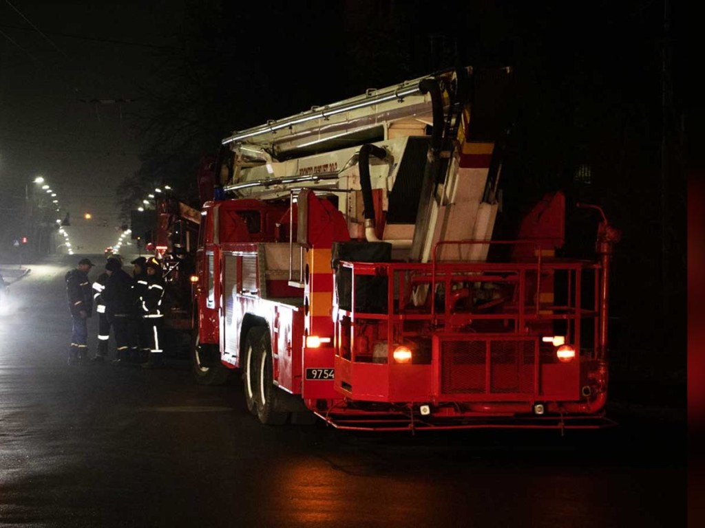 В Каменце-Подольском горело общежитие, людей эвакуировали