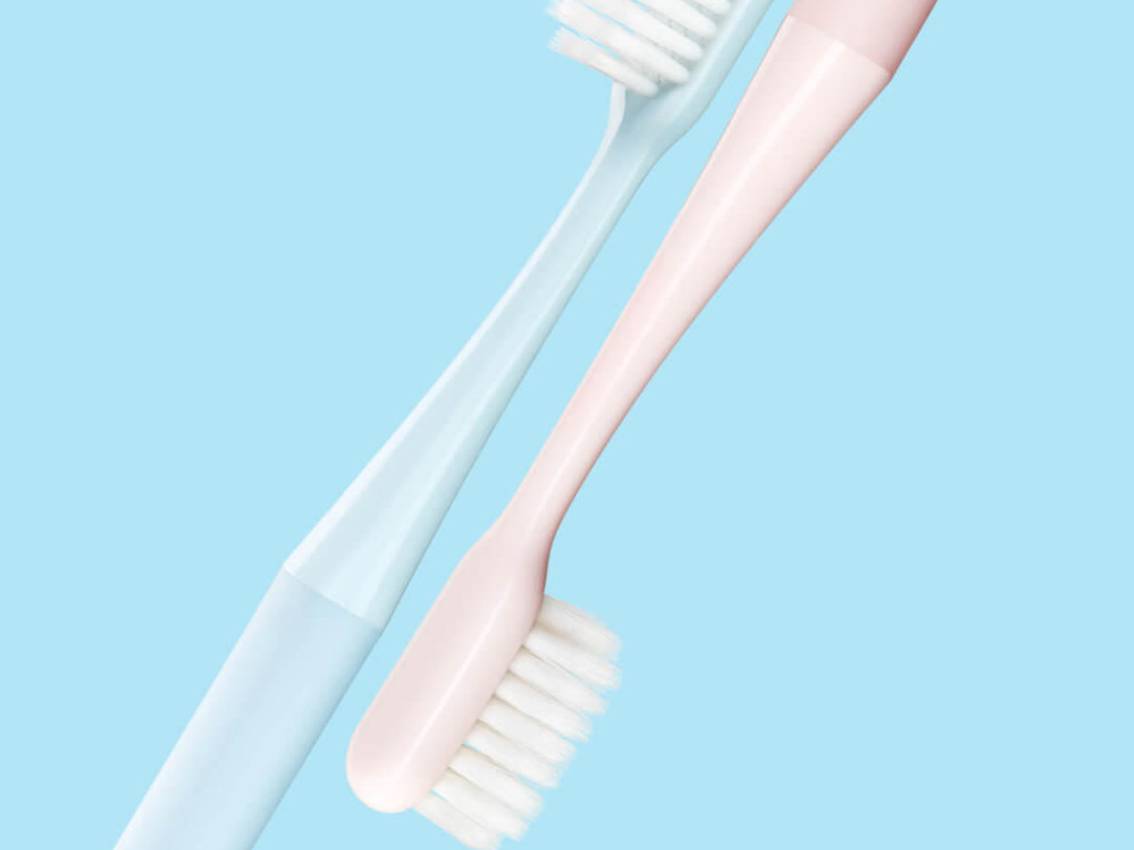 Врачи удивили: Зубную щетку мыть не нужно
