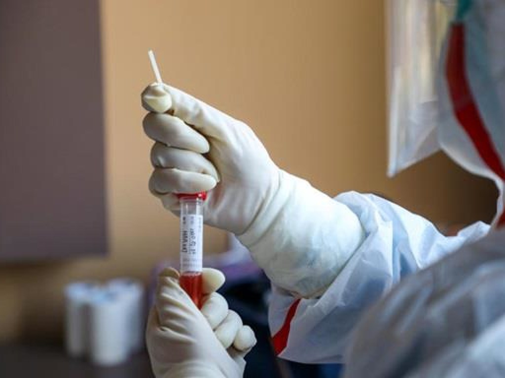 Число жертв коронавируса в Китае увеличилось до 490