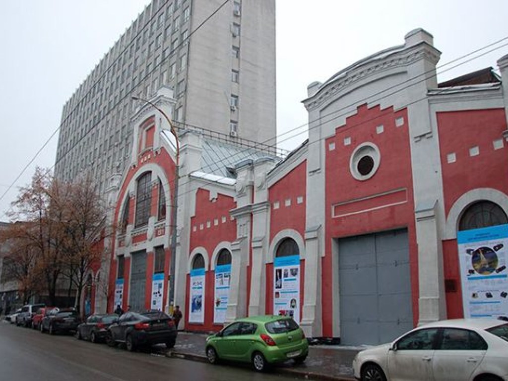 Дело о растрате имущества: В Госкосмосе и на заводе «Арсенал» в Киеве проходят обыски