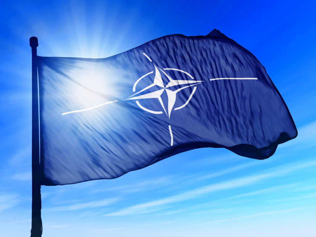 На Донбассе Украина планирует построить две базы по стандартам НАТО
