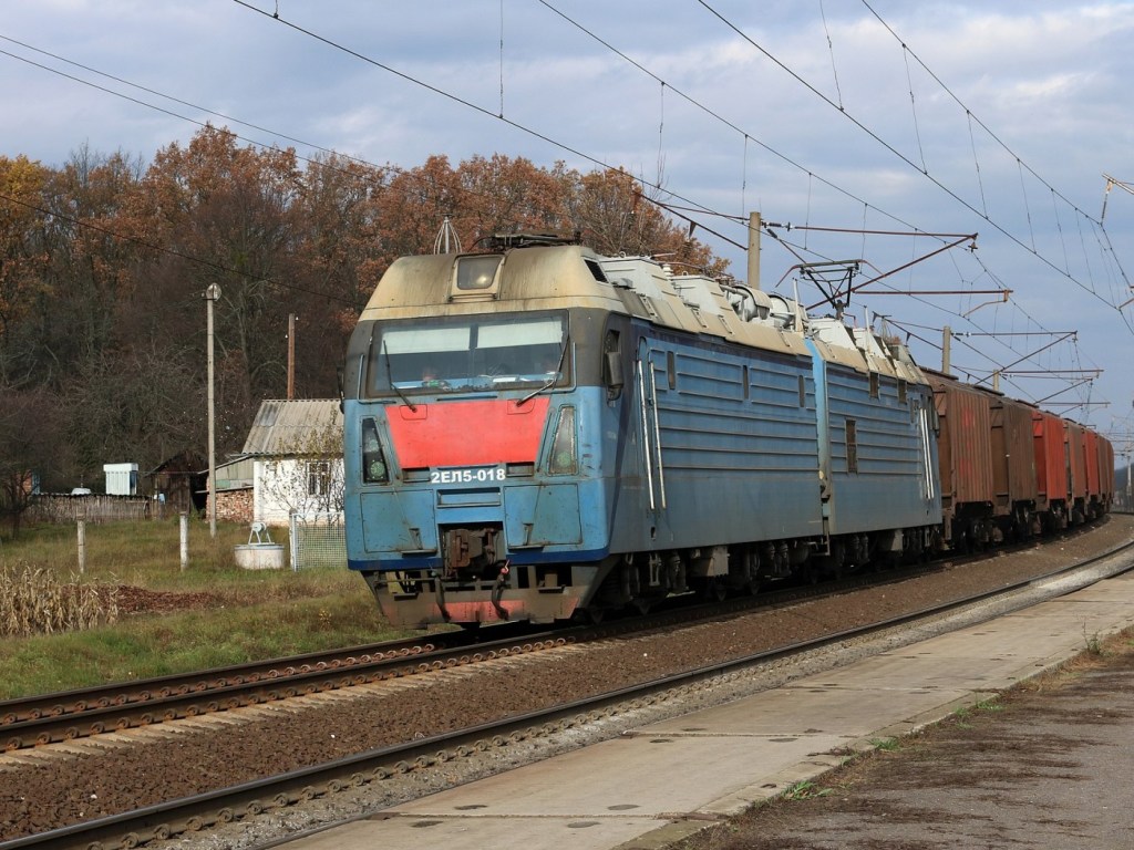 Единственный в Украине завод по производству локомотивов могут продать через Prozorro