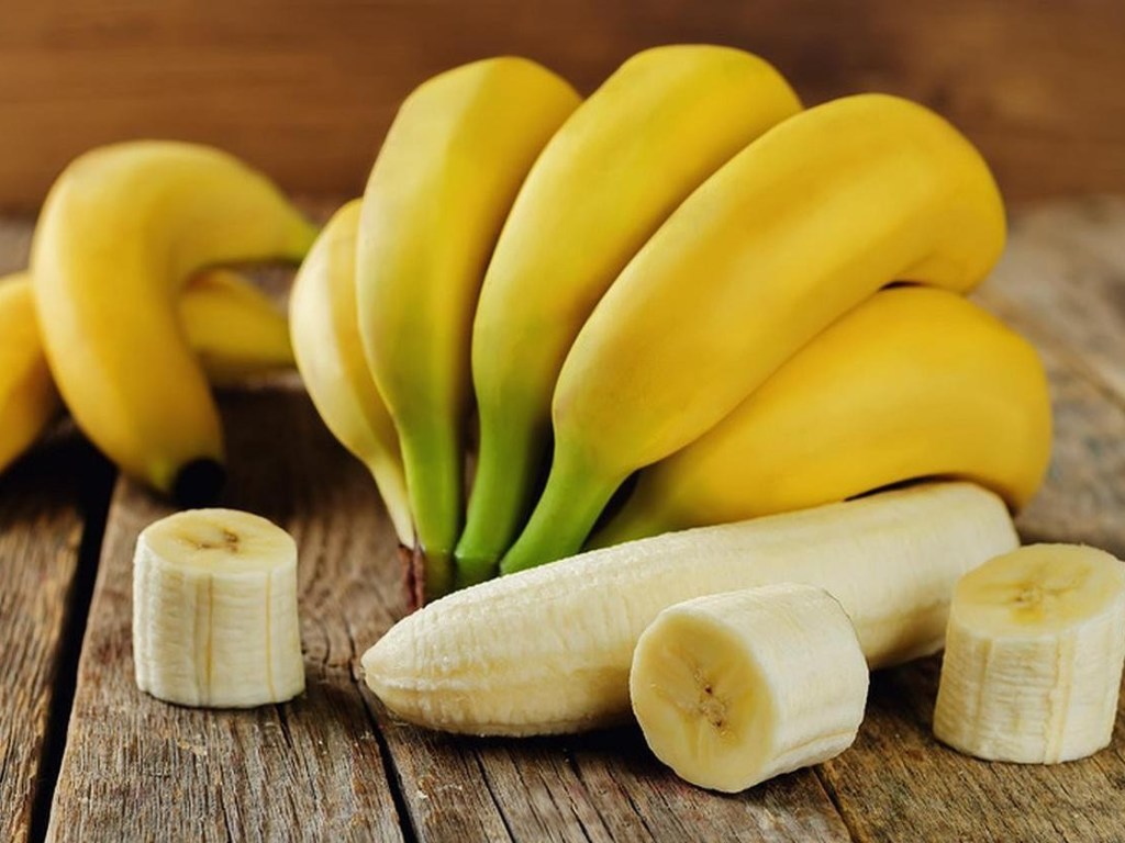 Диетолог призвал не потреблять бананы на завтрак  