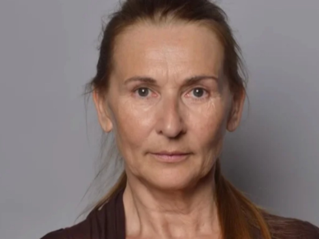 Женщина помолодела на 30 лет: визажист и парикмахер изменили внешность бабушки, которая нянчит внуков (ФОТО)