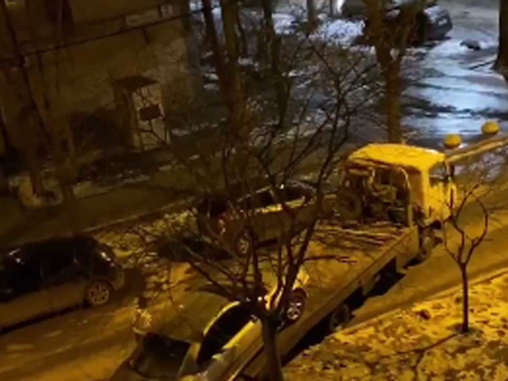В Харькове произошло ДТП с автомобилем скорой помощи (ФОТО)