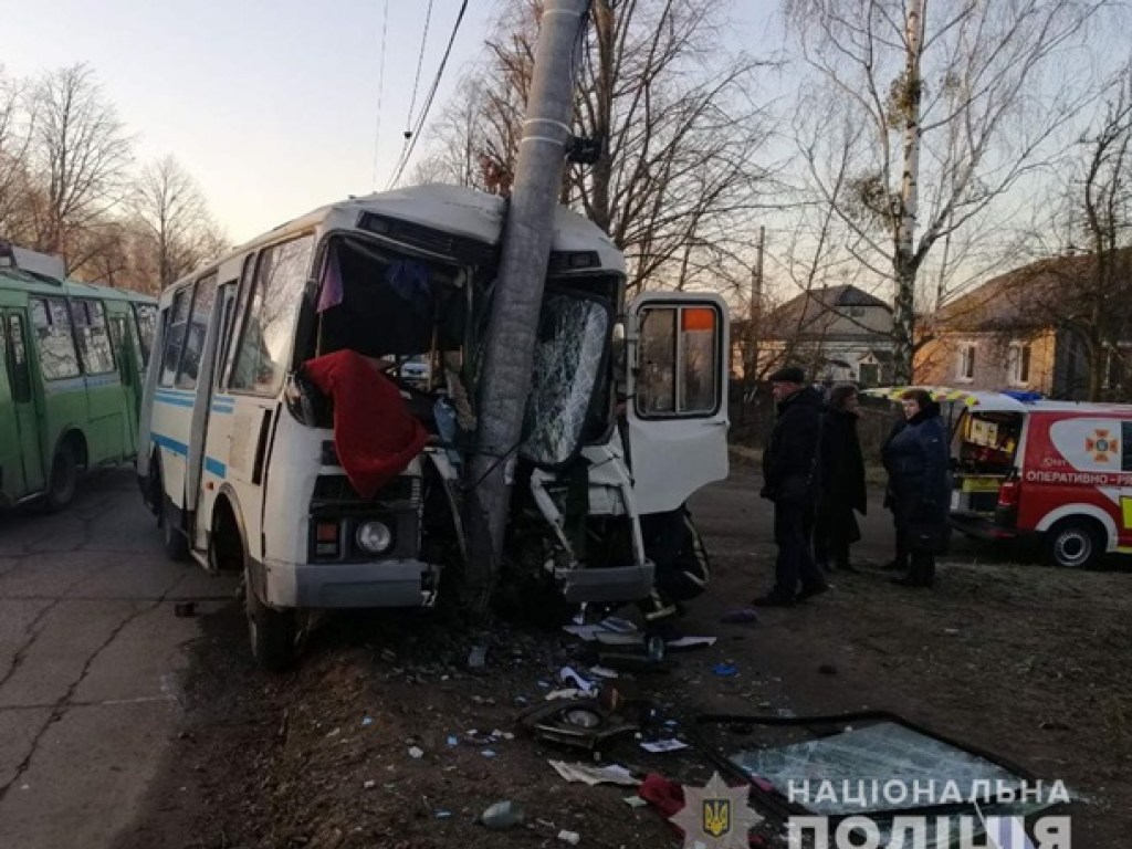 В Житомирской области произошло смертельное ДТП с участием пассажирского автобуса (ФОТО)