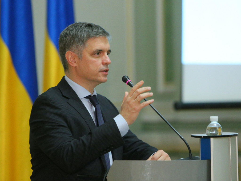 Пристайко: Украина рассчитывает на размещение миротворческих сил на неконтролируемом участке границы с РФ
