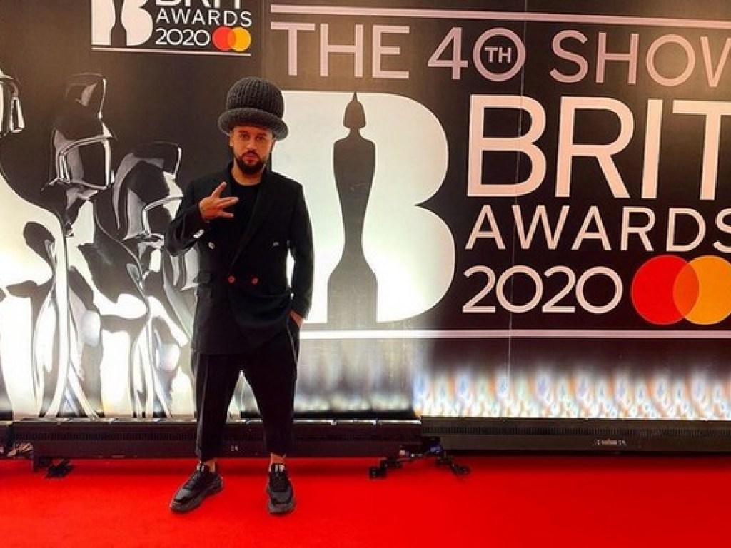 Монатик засветился на красной дорожке British Awards-2020 с мировыми знаменитостями (ФОТО)