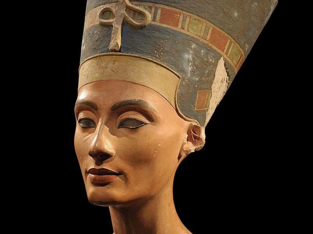 В Египте нашли гробницу Тутанхамона: тут могли похоронить и Нефертити &#8212; археологи