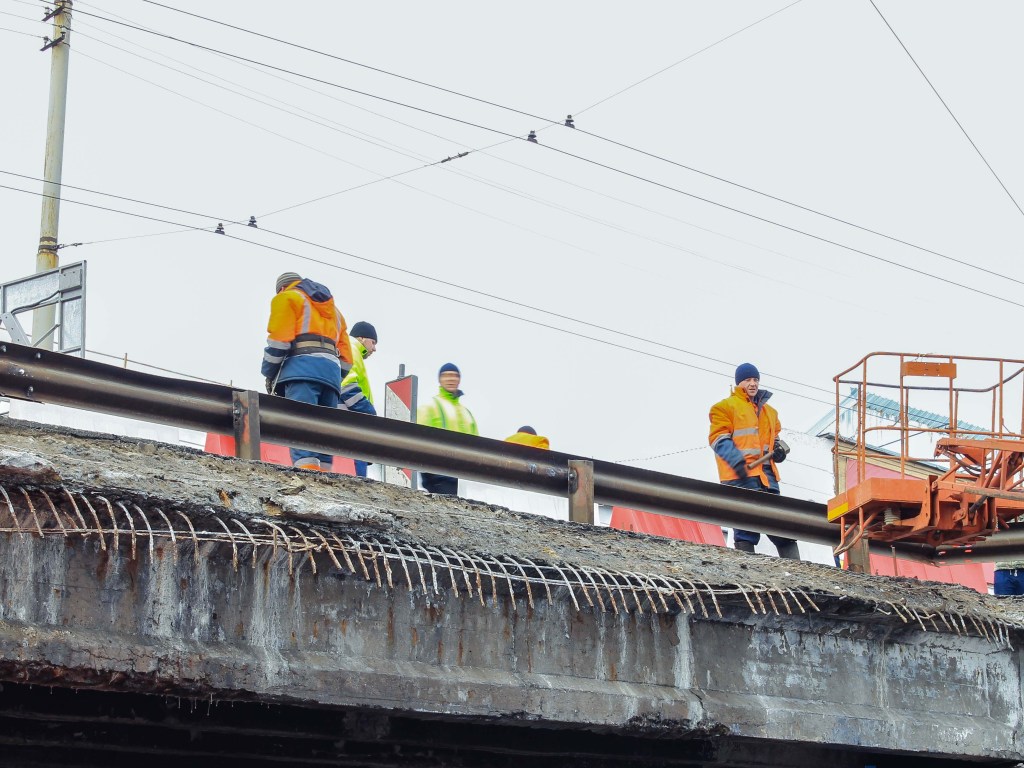 Реконструкция Шулявского моста затянется на несколько лет – эксперт