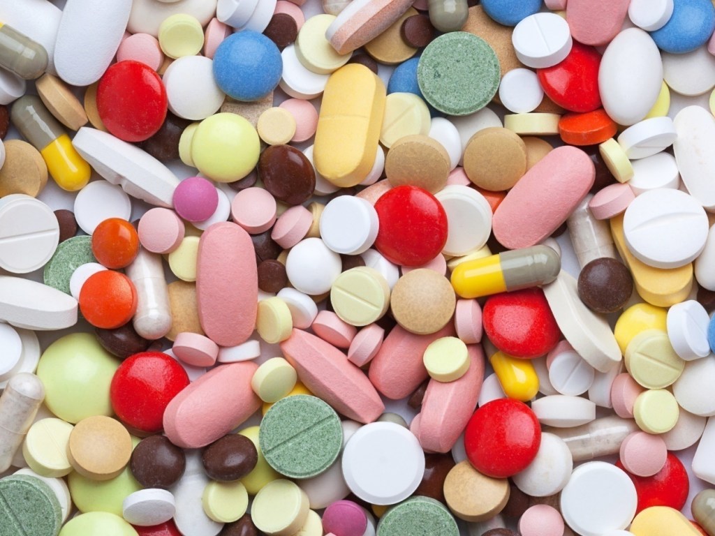 В Украине полностью запретили 37 лекарств (ФОТО)