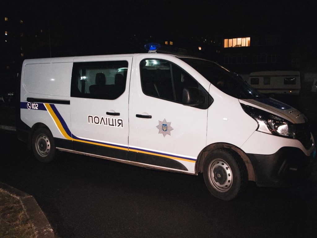 Дерзкое ограбление отделения почты в Киеве: появилось видео инцидента